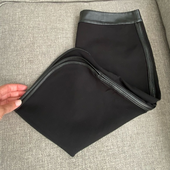 Ann Taylor LOFT Black Scalloped Pencil with Leather Piping Skirt - Picture 12 of 15